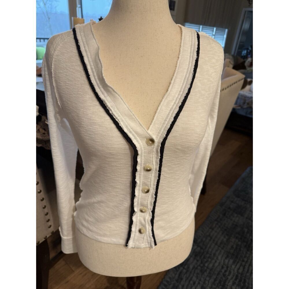 Free People Woman’s Cardigan Size Medium NWT